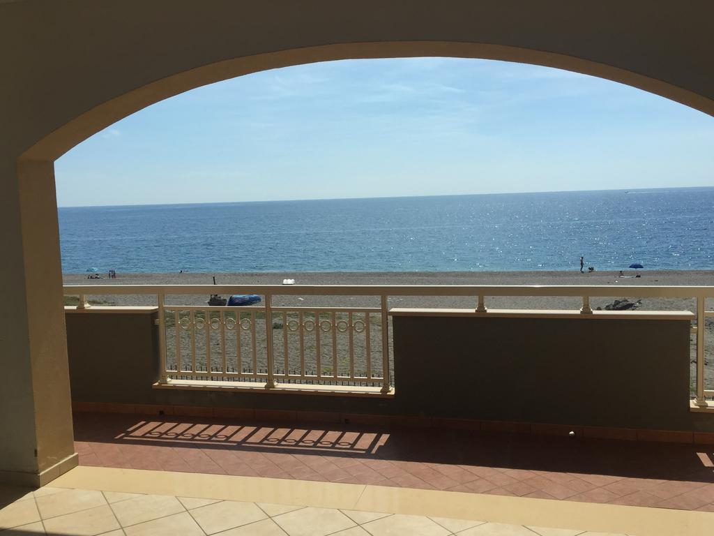 Casa Vacanze Samira Fondachello  Luaran gambar