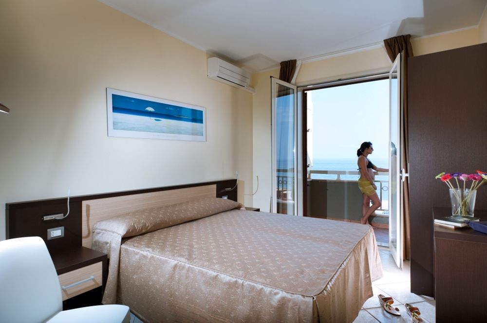 Casa Vacanze Samira Fondachello  Luaran gambar