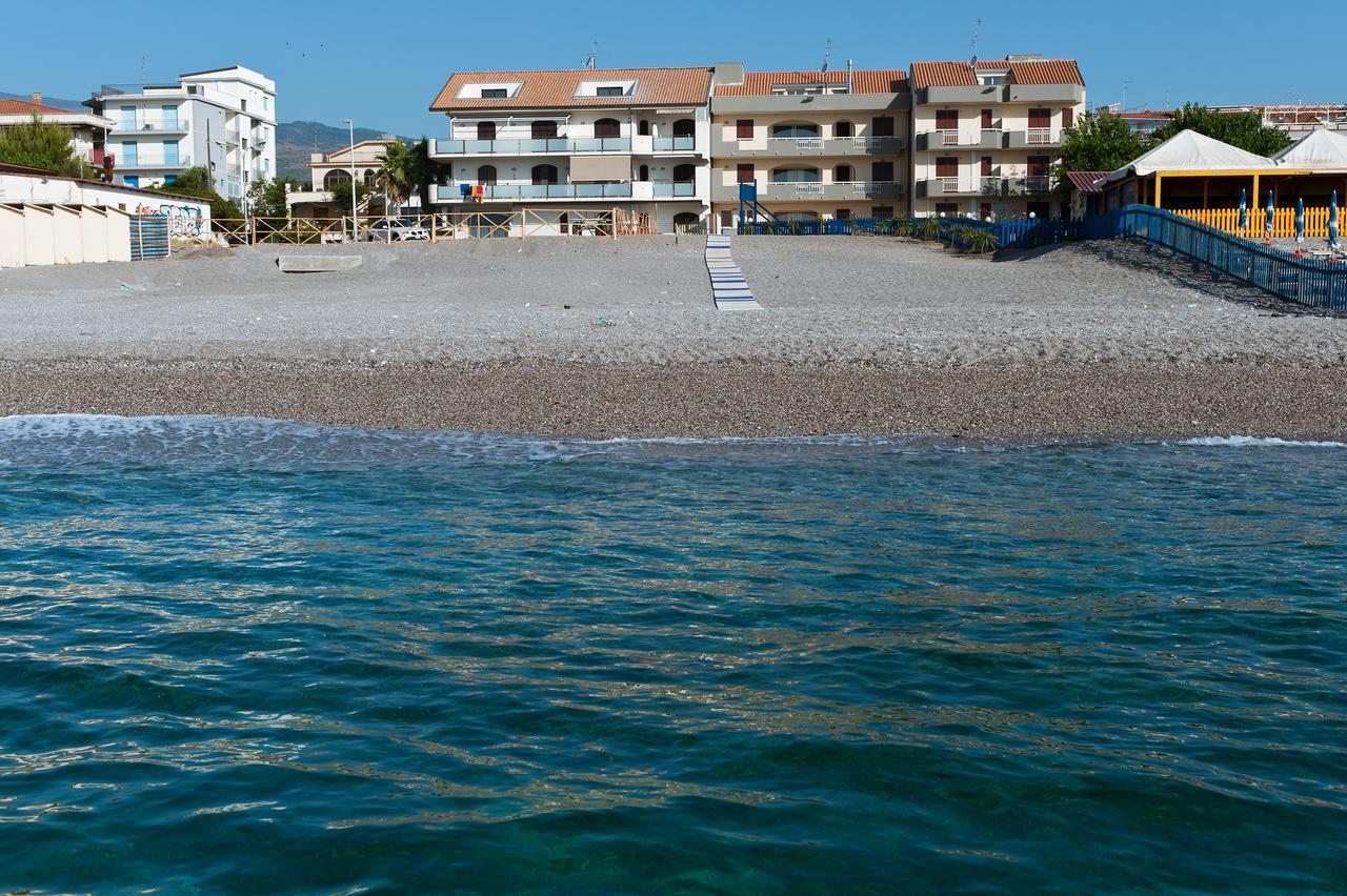 Casa Vacanze Samira Fondachello  Luaran gambar