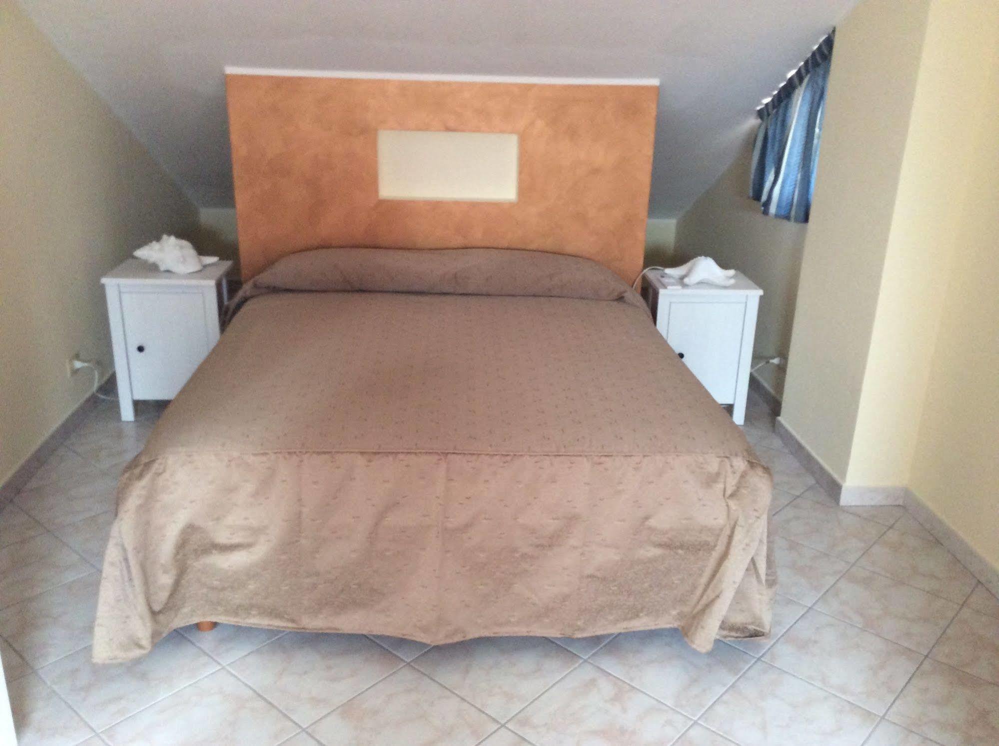 Casa Vacanze Samira Fondachello  Luaran gambar