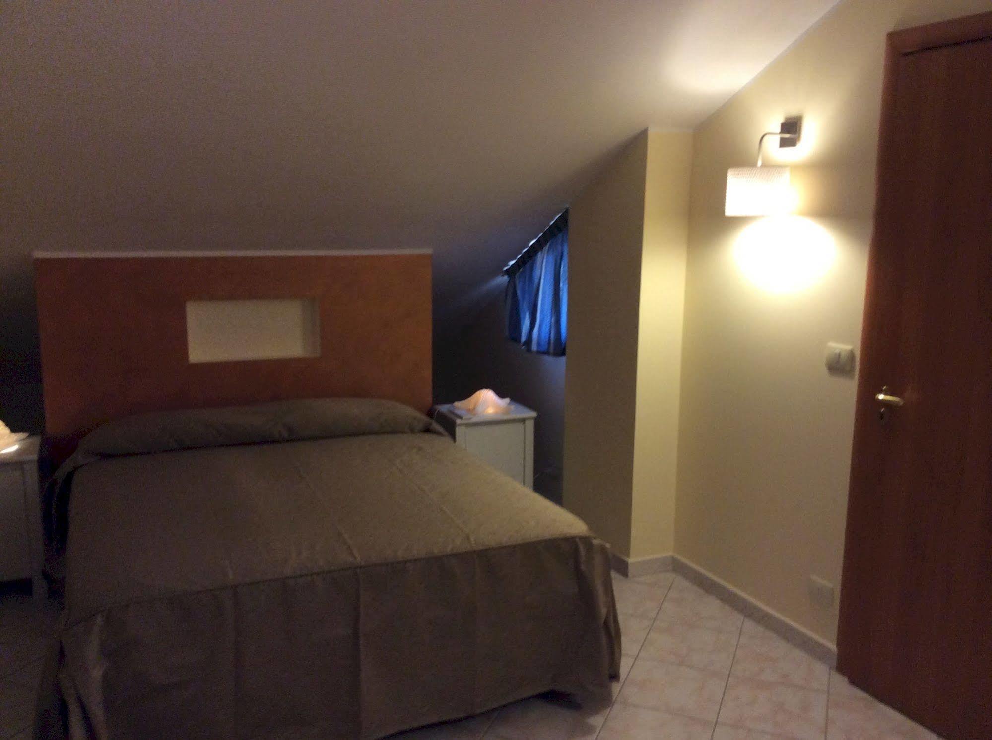 Casa Vacanze Samira Fondachello  Luaran gambar